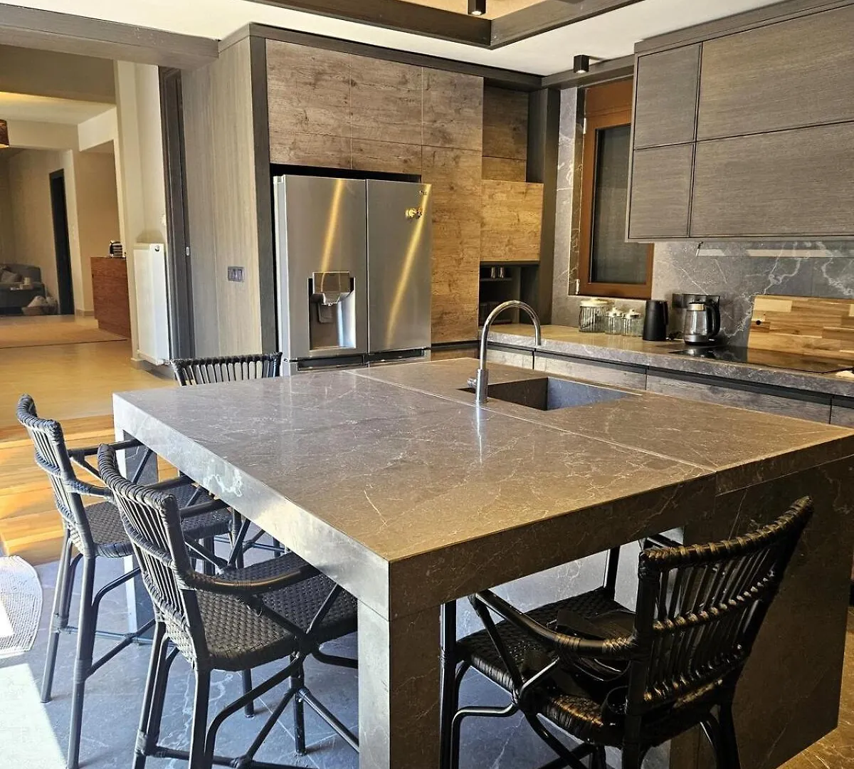 Sani Waterscape Villa יוון