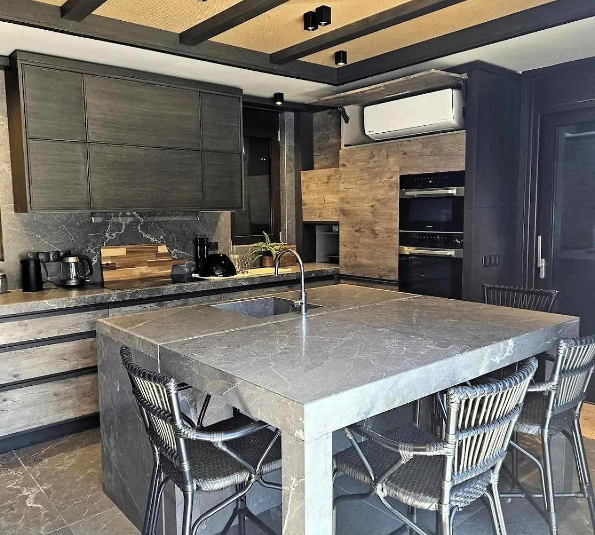 Sani Waterscape Villa